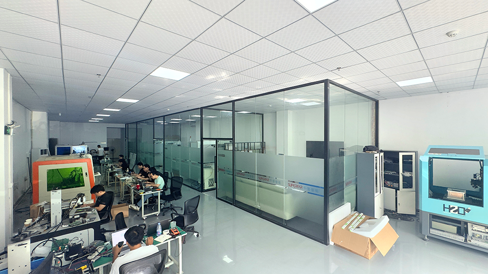测试实验室展示.png